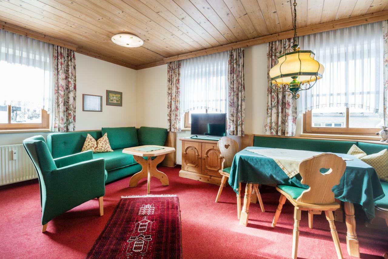 Haus Am Platz - Weitgasser Альтенмаркт  Экстерьер фото